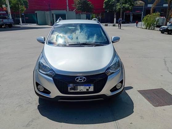 HYUNDAI HB20X 1.6 16V STYLE FLEX 4P AUTOMÁTICO